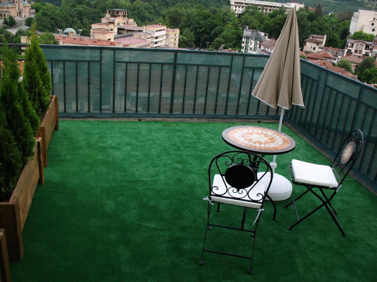 Leon Rent Studio 8 Apartment Veliko Tarnovo Luaran gambar