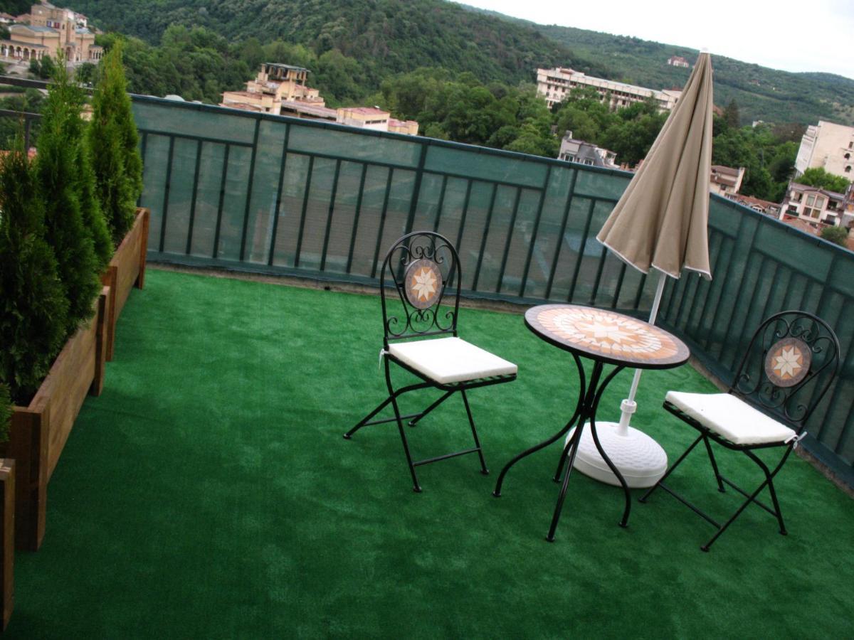Leon Rent Studio 8 Apartment Veliko Tarnovo Luaran gambar