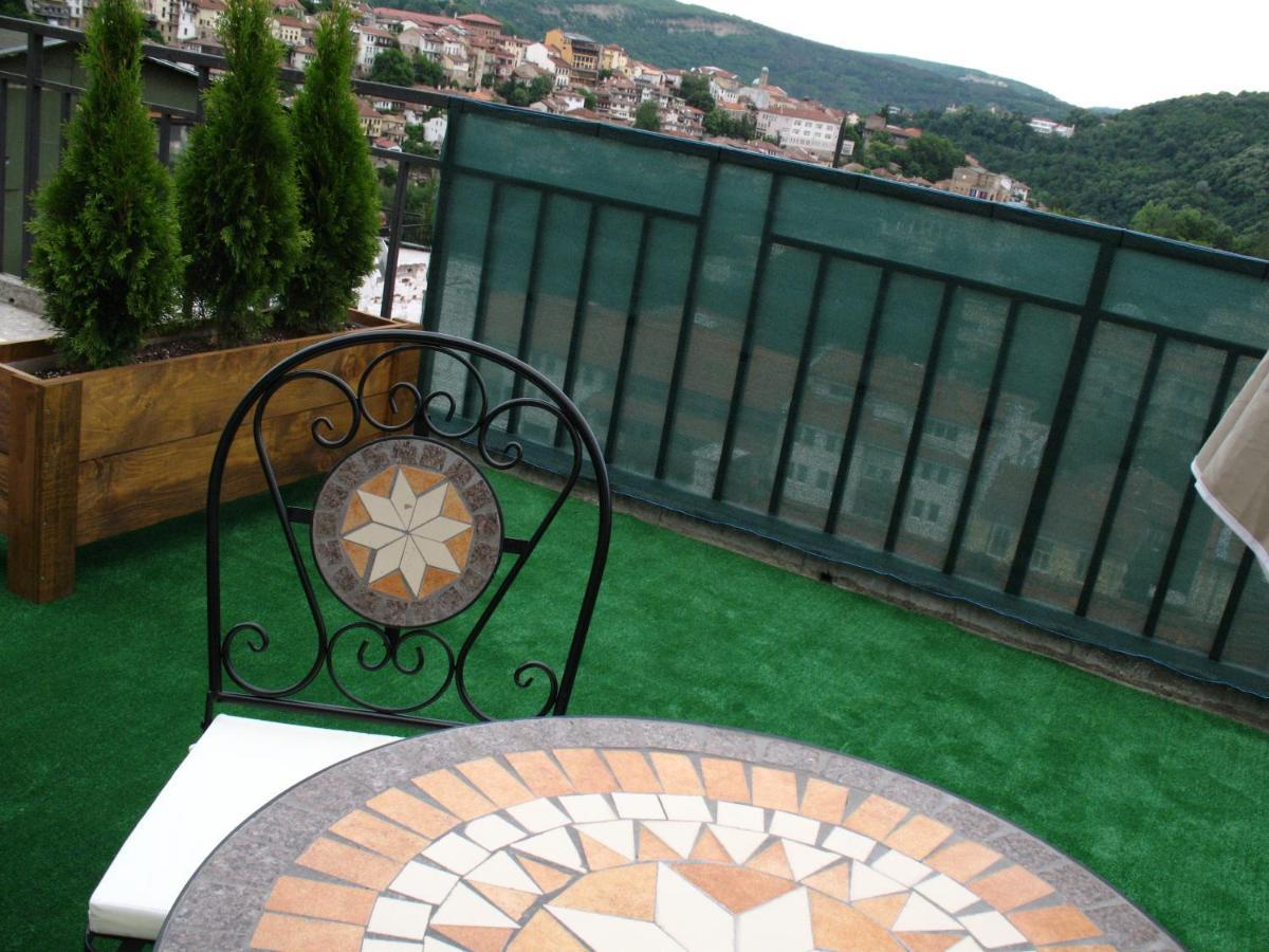 Leon Rent Studio 8 Apartment Veliko Tarnovo Luaran gambar