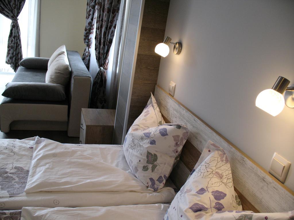 Leon Rent Studio 8 Apartment Veliko Tarnovo Luaran gambar
